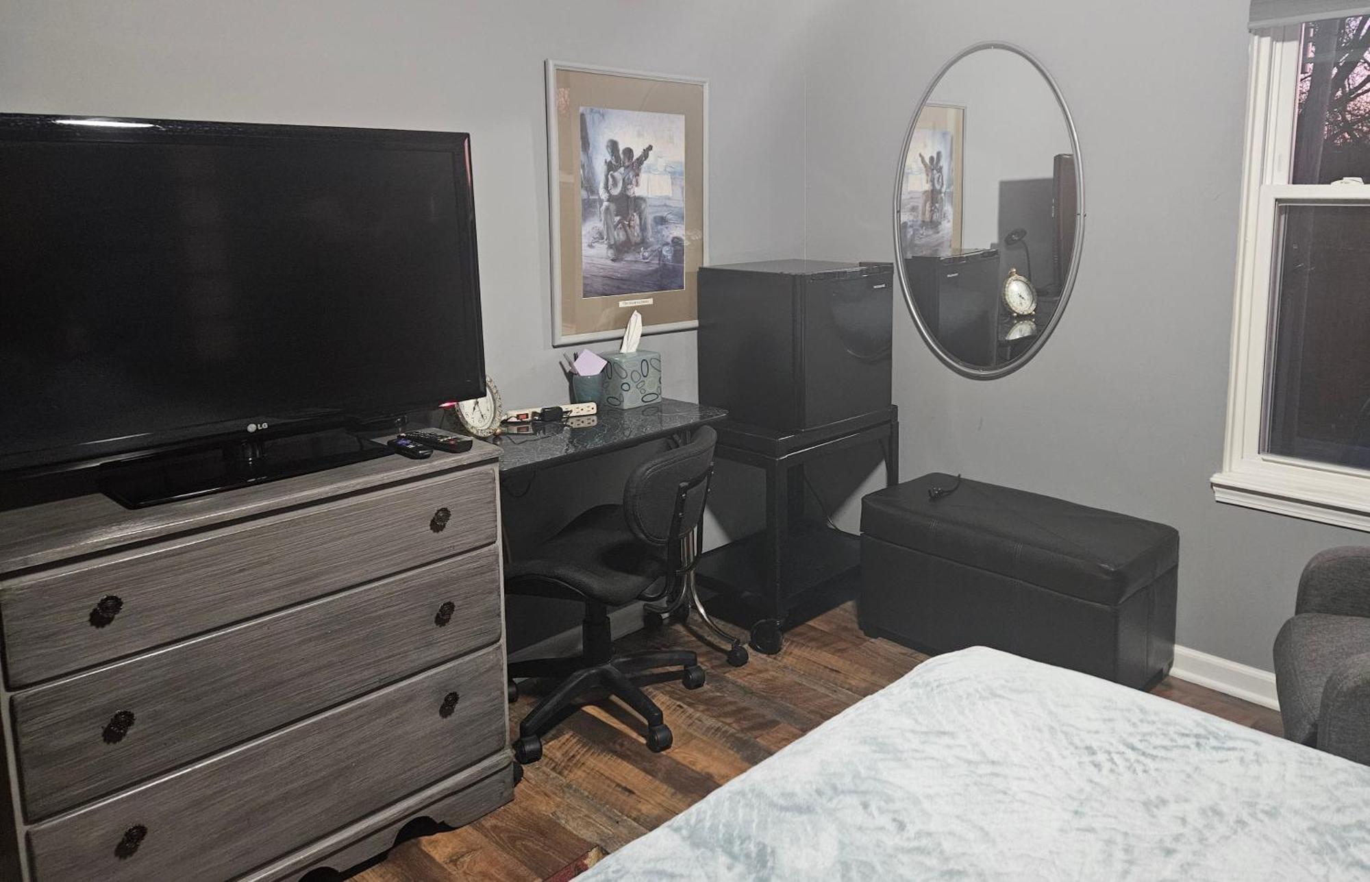 Indys Hidden Gem Apartment Indianapolis Ngoại thất bức ảnh